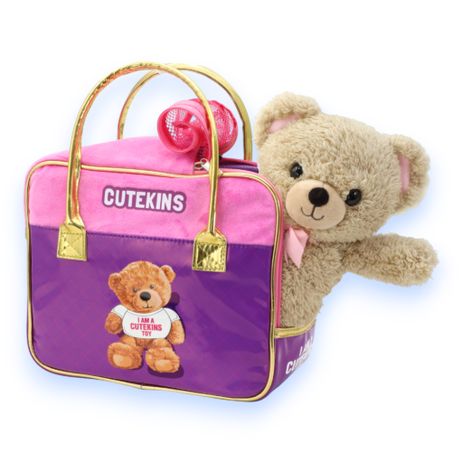 دب صغير كيوت مع شنطة — Bear Cub Carry Case