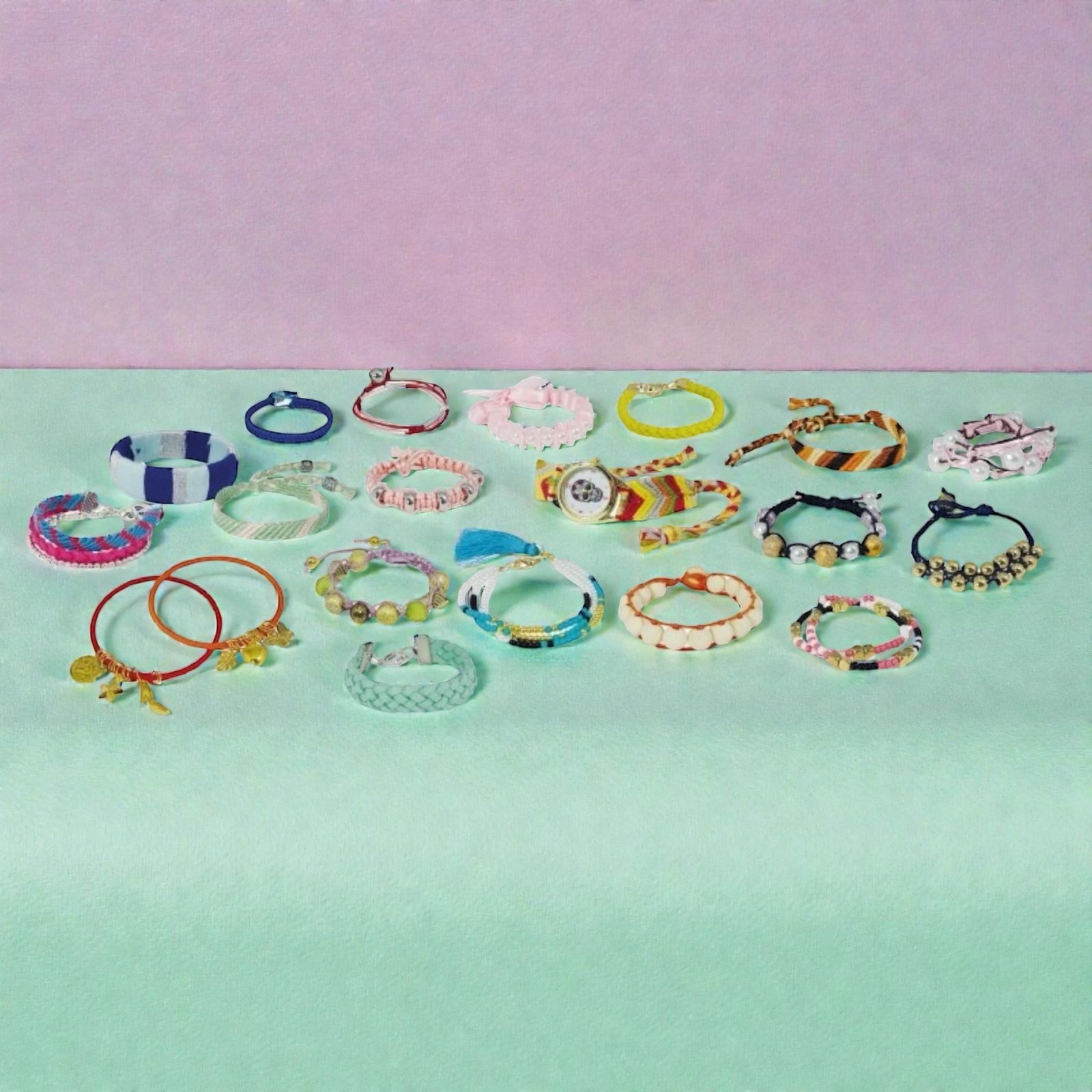 أساور ميجا | Mega Bracelets - الصورة 2