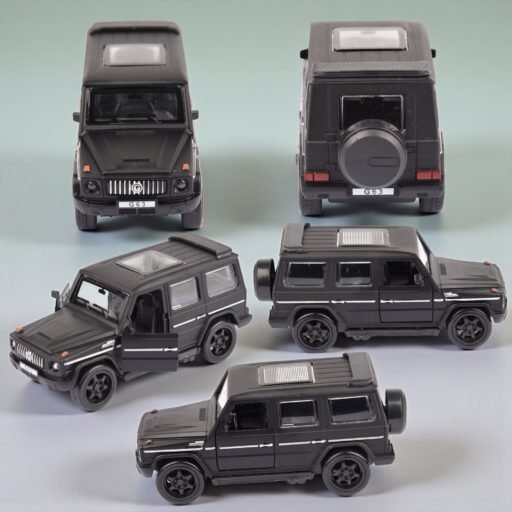 سيارة 1:36 مع أضواء وصوت — METAL G CLASS SPORTS