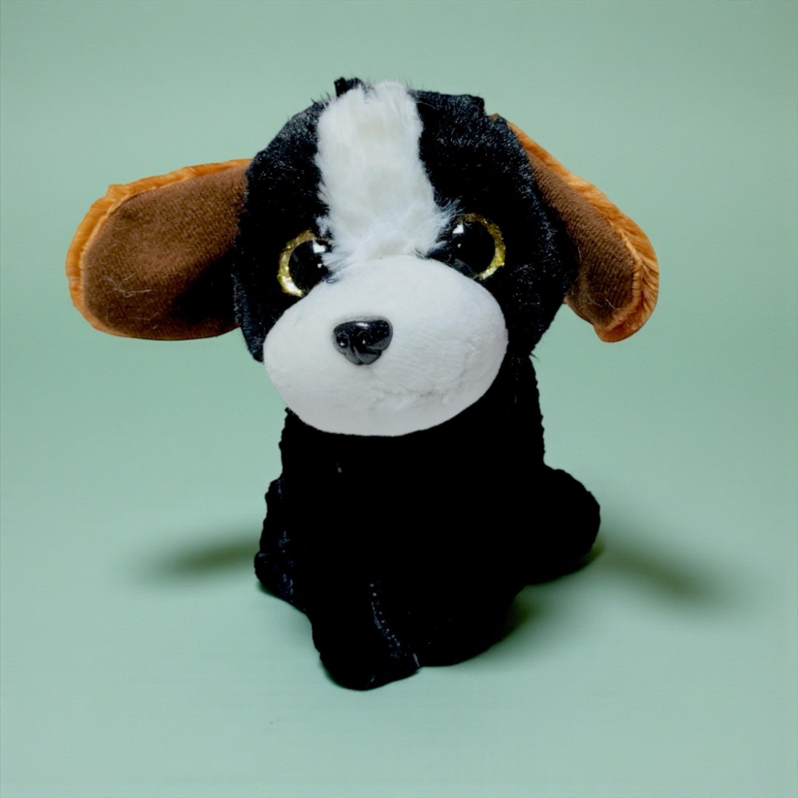 دمية قطيفة كلب أسود وأبيض - Plush Dog - Black & White - الصورة 5