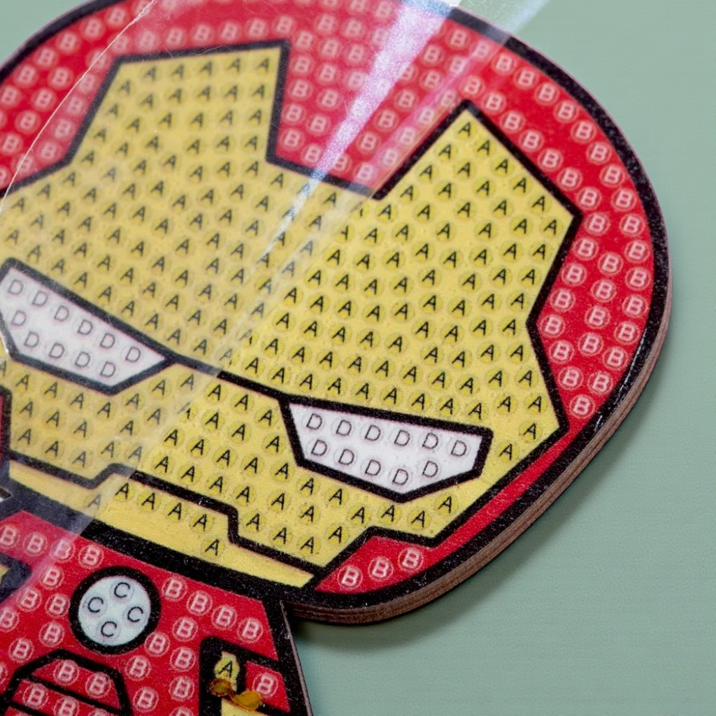 اصنع شخصية Ironman بأحجار الكريستال آرت - الصورة 3