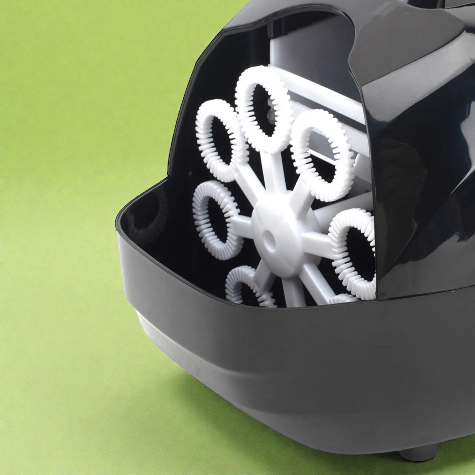 آلة فقاعات بإضاءة وزجاجة فارغة 115 مل - عبوة 2 / Bubble Machine with Light & Empty Bottle 115ML - Pack 2 - الصورة 2