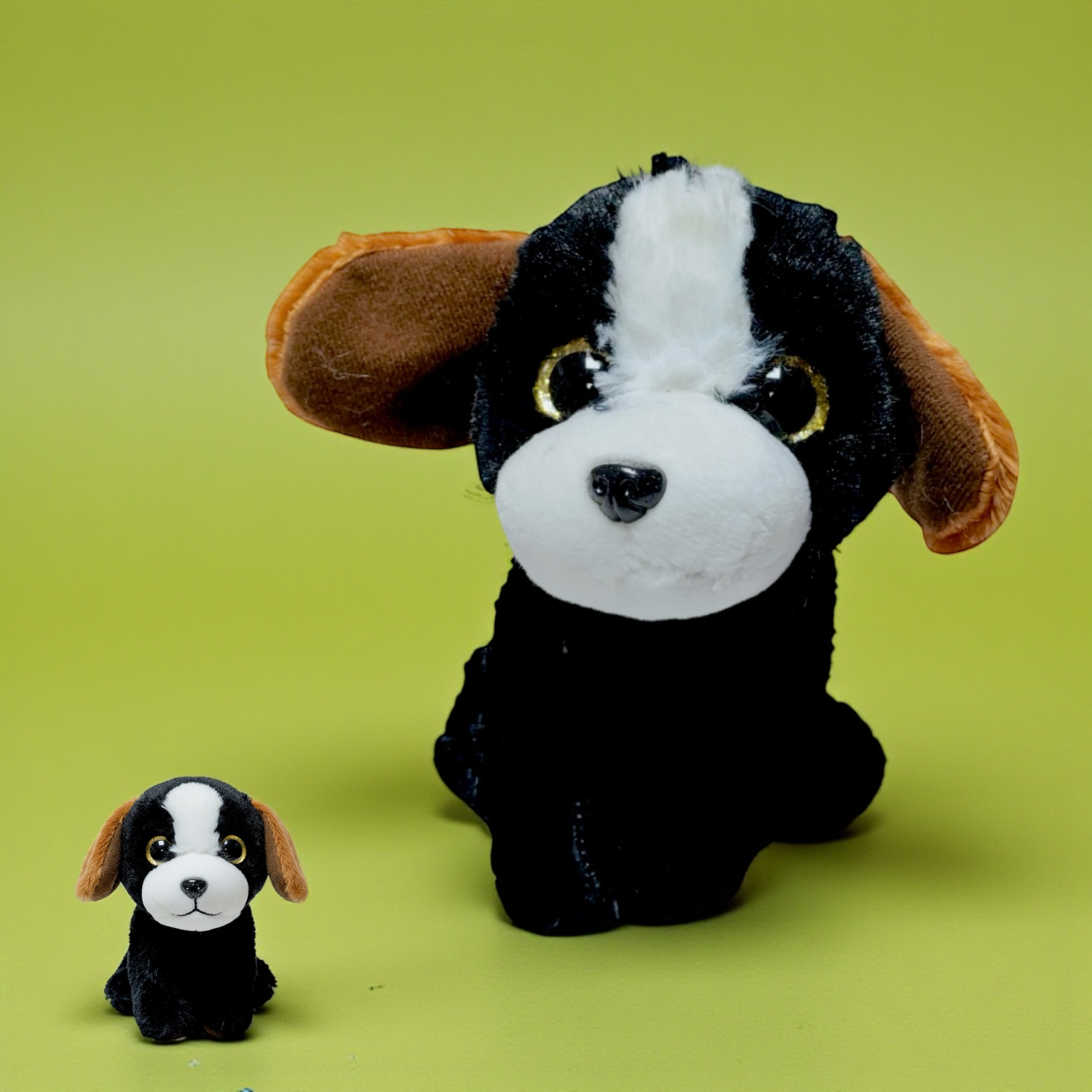 دمية قطيفة كلب أسود وأبيض - Plush Dog - Black & White - الصورة 10