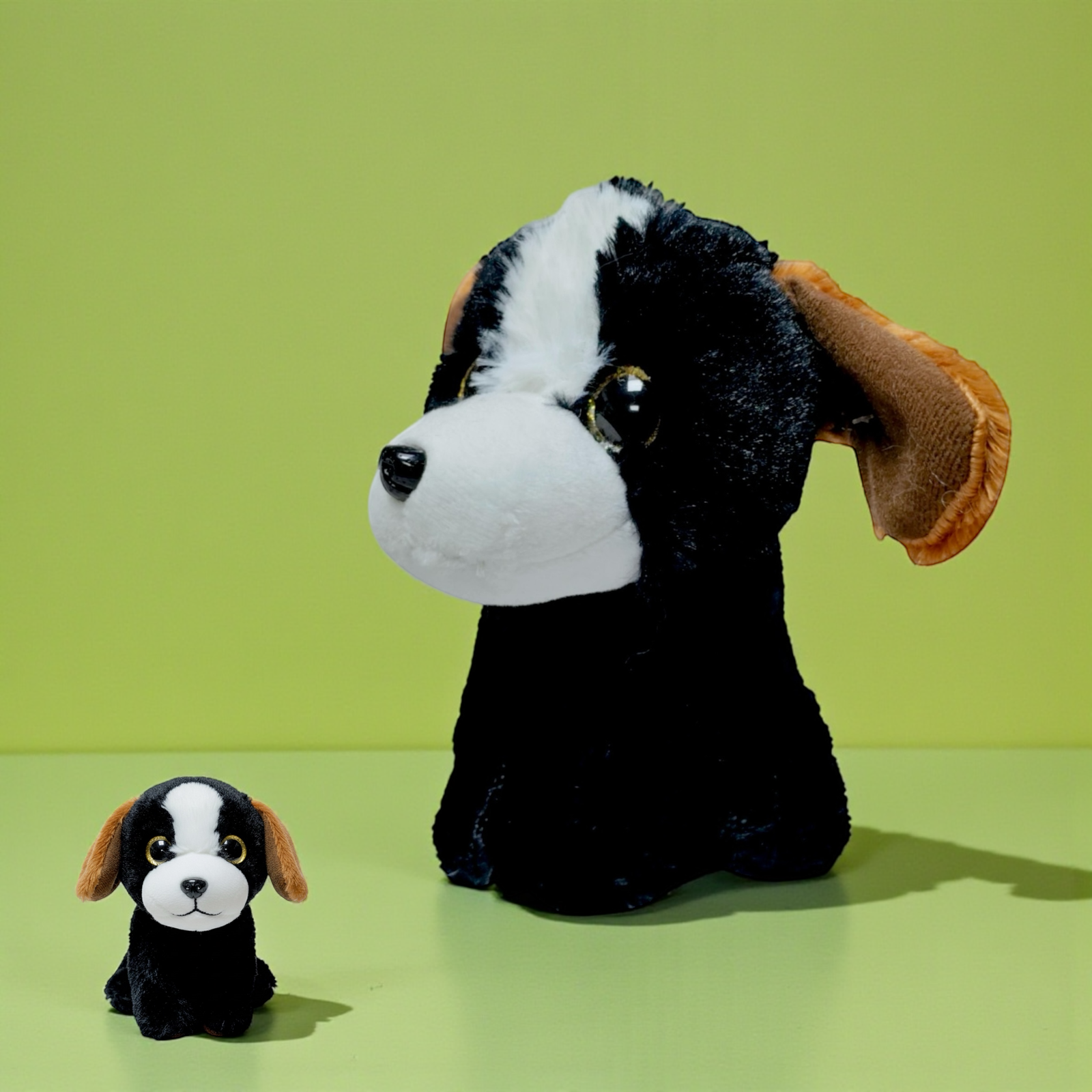 دمية قطيفة كلب أسود وأبيض - Plush Dog - Black & White - الصورة 14